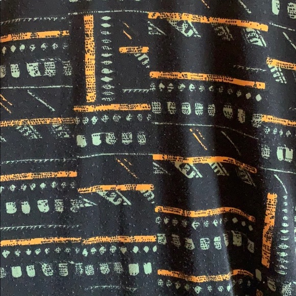 Lularoe Randy - Picture 2 of 2